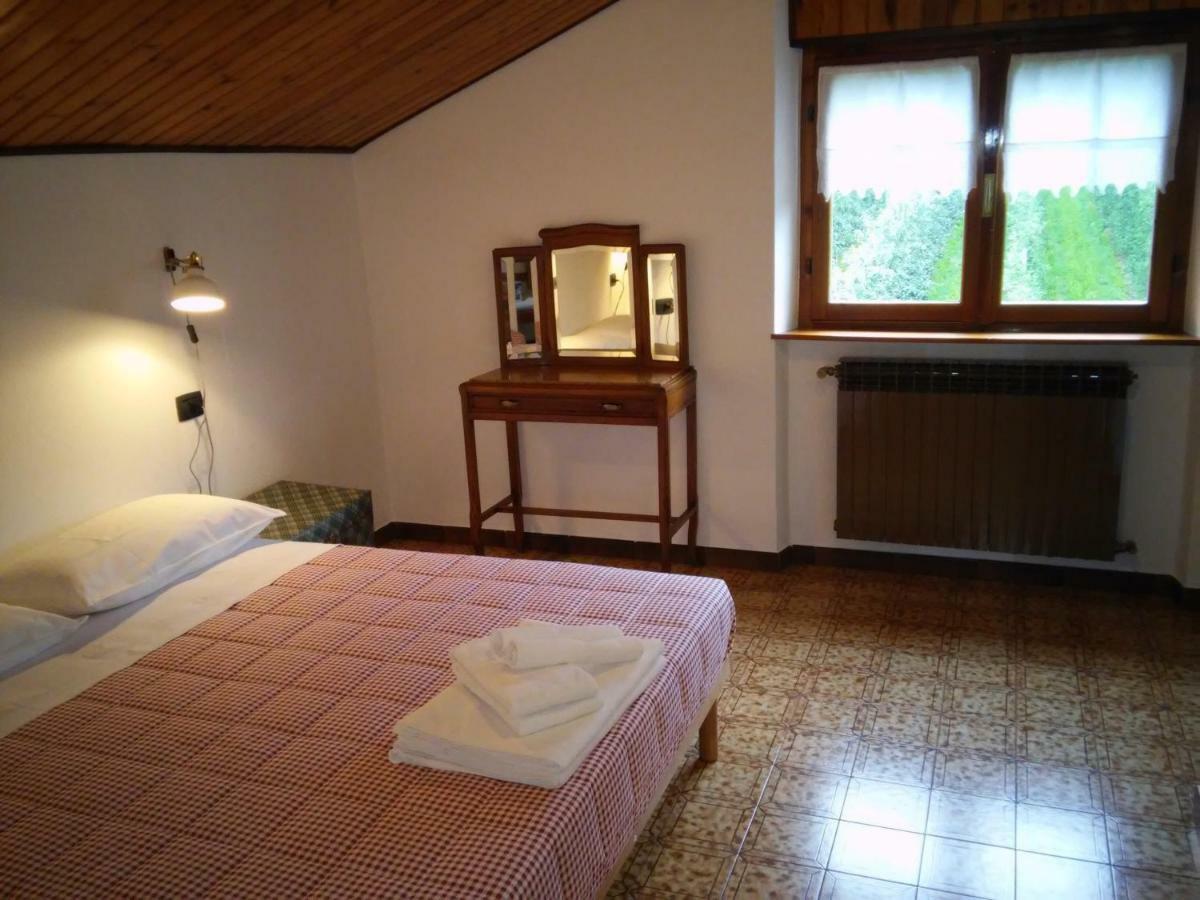 Ca' Marchesi Apartments Sernio Luaran gambar